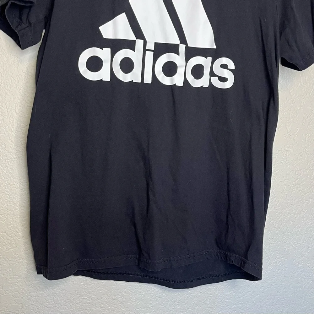 Adidas Black and White Logo T-Shirt Men's Medium
